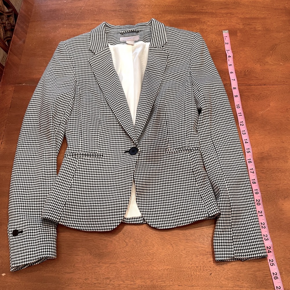 H&M houndstooth blazer
